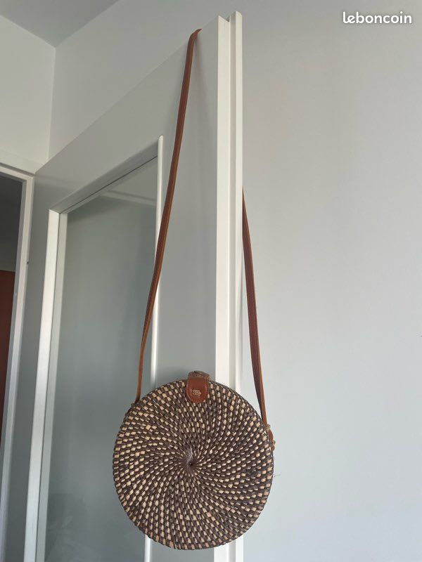Sac rond en rafia 10 Accessoires Bagagerie
