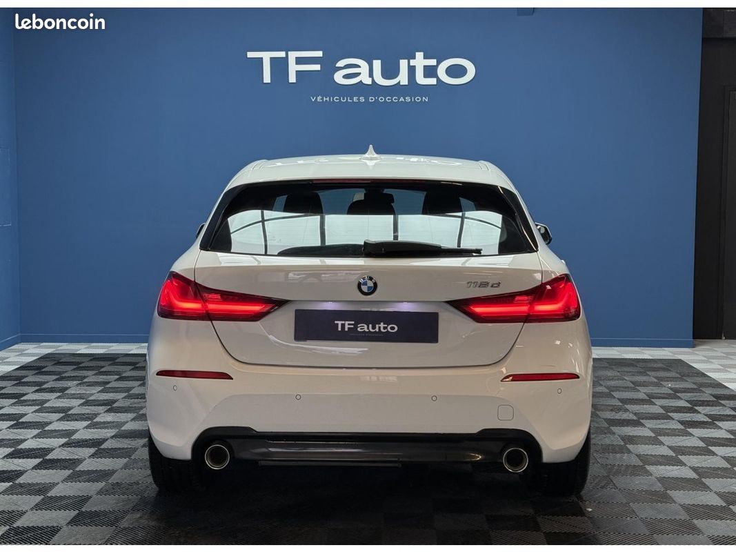 BMW SERIE 1 118d BERLINE F40 Edition Sport (image 4)