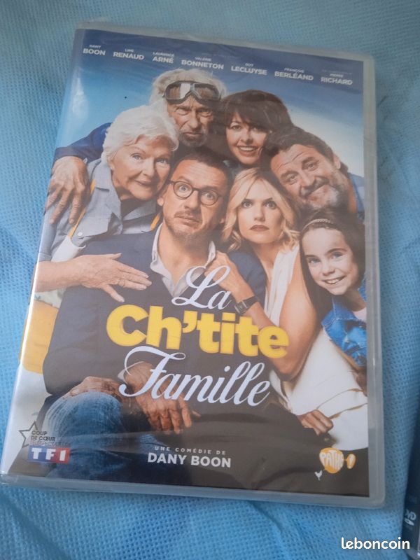 DVD la ch'tite famille neuf emballé (image 1)