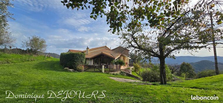 Maison 12 pièces 273 m²