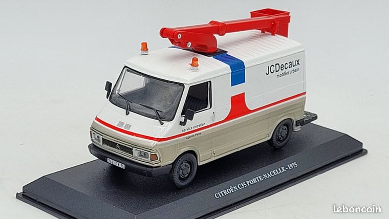Miniature Citroën C35 (1975) JC Decaux - Altaya 1/43 - Série Utilitaires Citroën