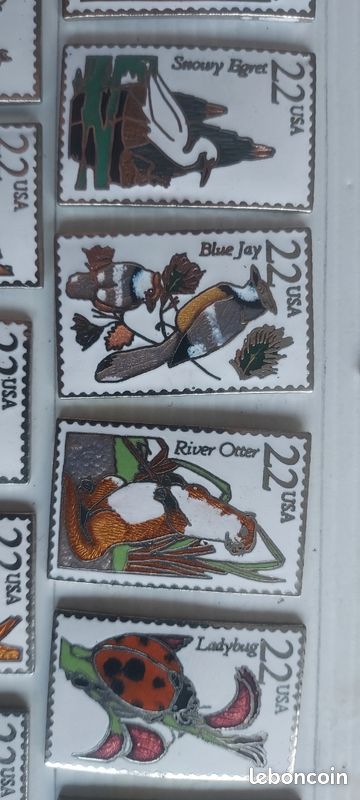 Lot pin's collection "VOYAGES" (image 9)