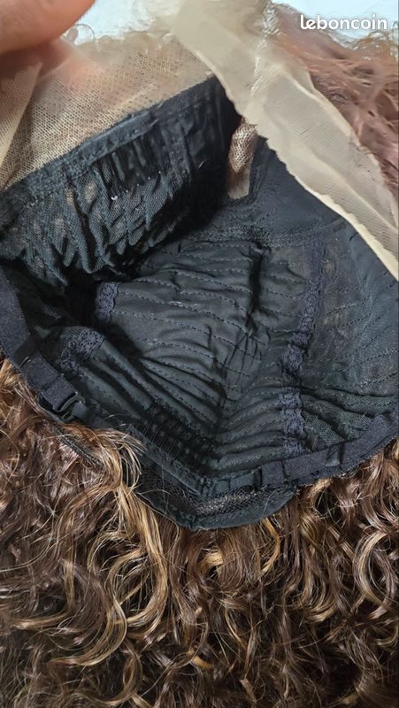 Perruque bouclé marron (image 9)