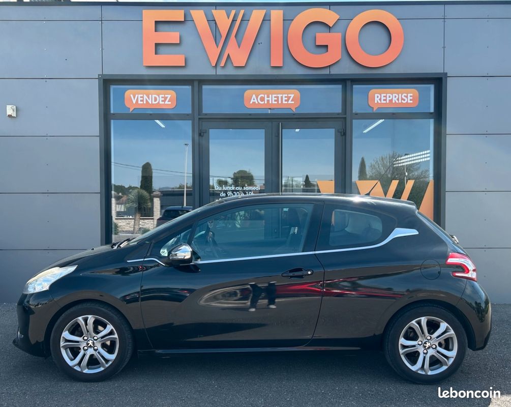 PEUGEOT 208 GENERATION-I 1.6 VTI 120 Ch ALLURE (image 2)