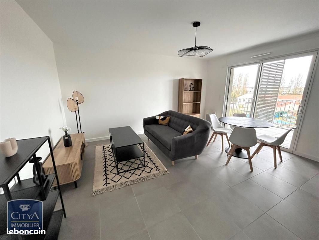 Appartement 2 pièces 47 m² · à Cholet · 47 m² · 705 €