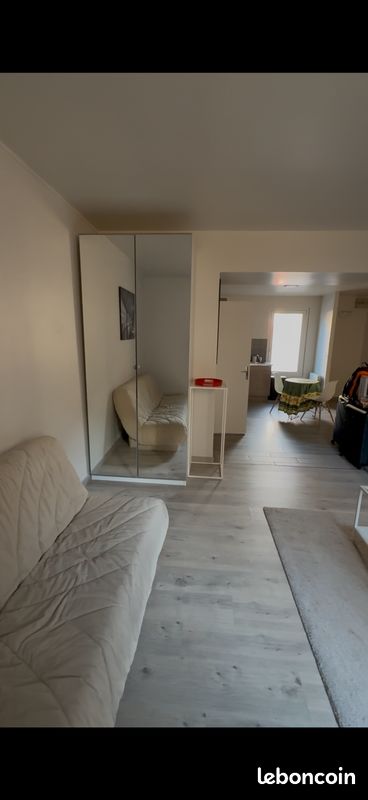 Appartement 1 pièce 38 m² · à Rennes · 37,5 m² · 700 €