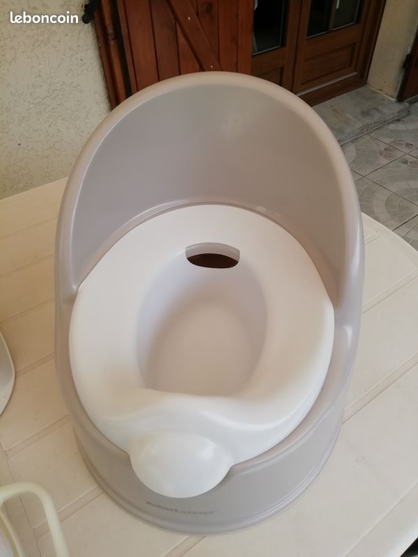 Pot (image 1)