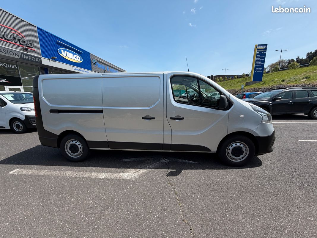 Renault trafic l2h1 gd confort 2,0 dci 170 ch edc (image 7)