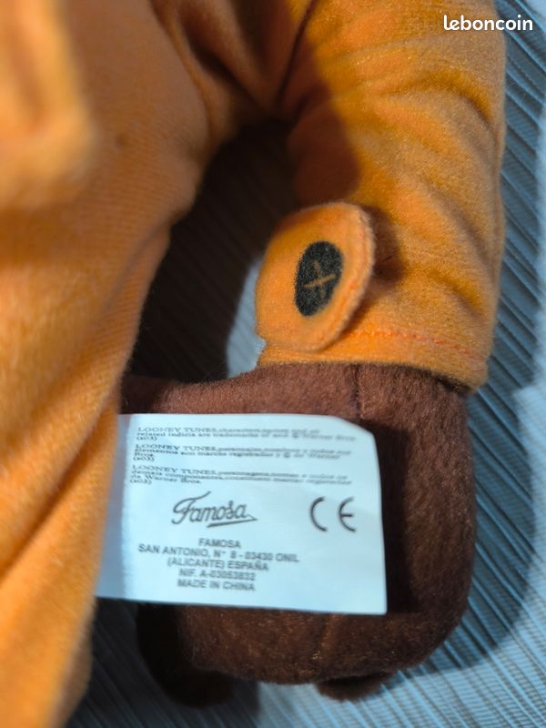 Taz détective imperméable Famosa ©2003 avec étiquettes (image 3)