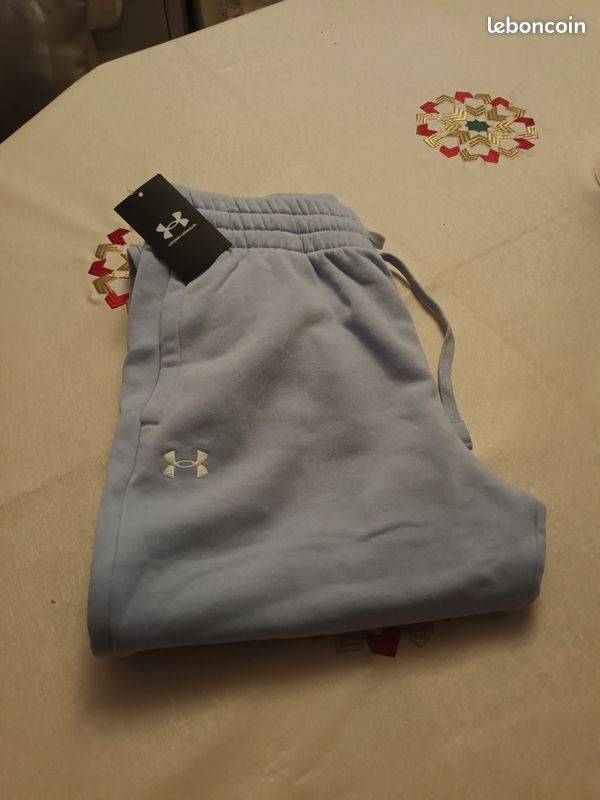 Pantalon under armour (image 2)