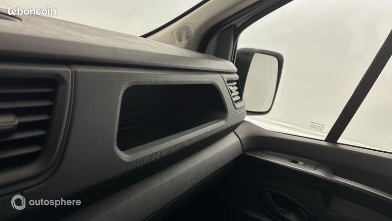 Renault Trafic Véhicule utilitaire ou Société L1H1 3T 2.0 Blue dCi 130ch Confort E6E (image 27)