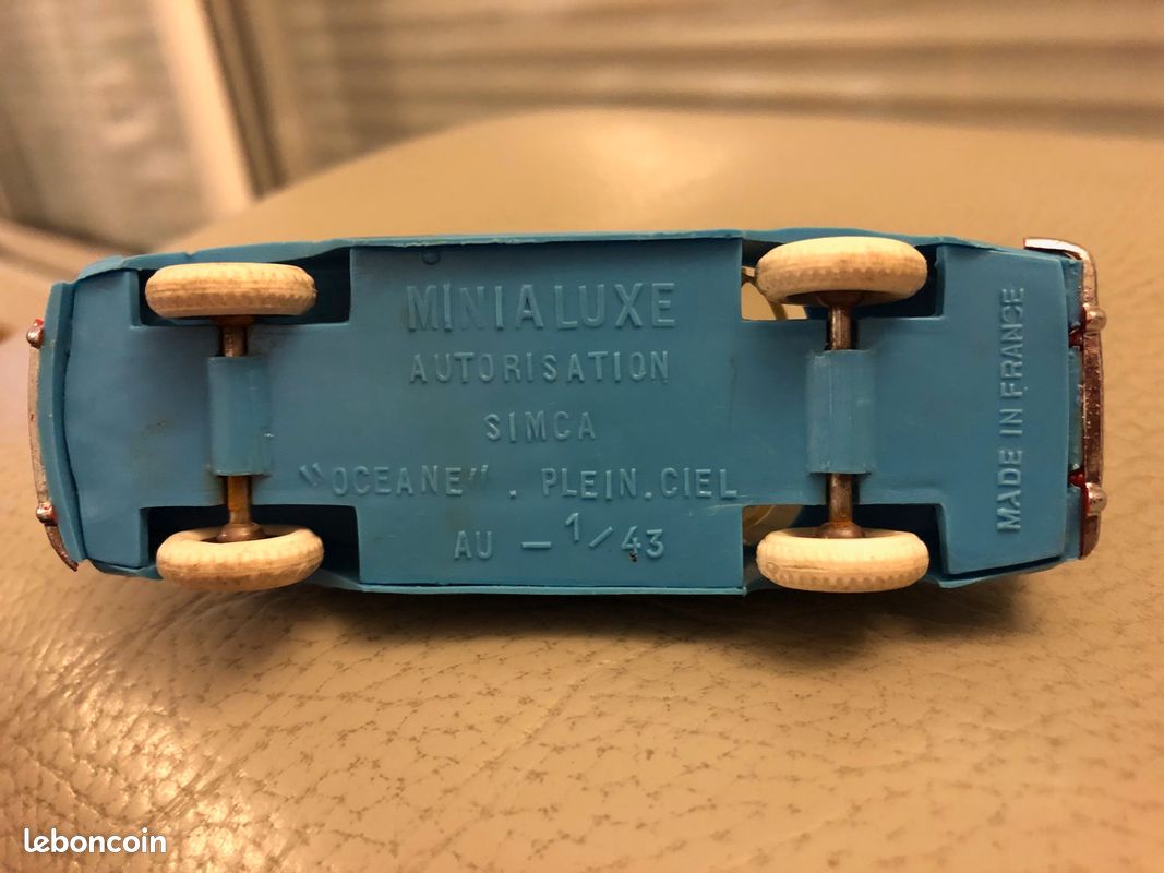 La Simca Océane en miniature par Ixo models au 1/43e
