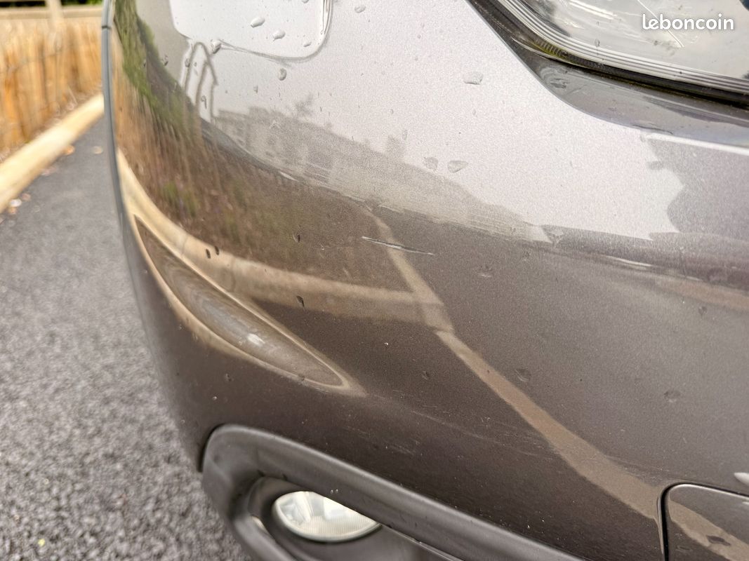 PEUGEOT 2008 130ch SS BVM6 Style (image 28)