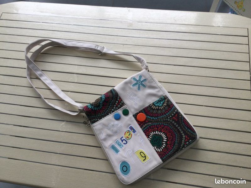 Sac en bandoulière (image 1)