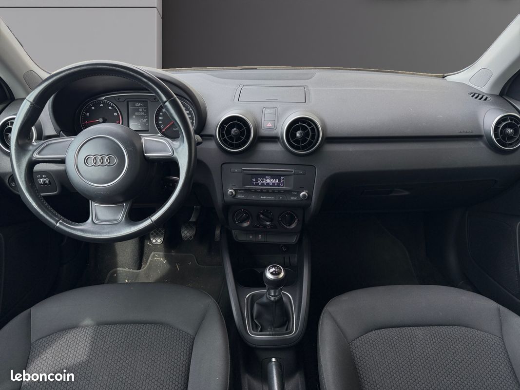 AUDI A1 Sportback 1.0 TFSI ultra 82cv Ambition Climatisation Garantie 12 mois (image 2)