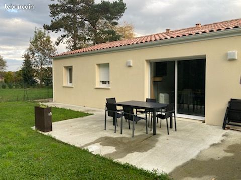 Maison 4 pièces 92 m² · à Écoyeux · 92 m² · 930 €/mois