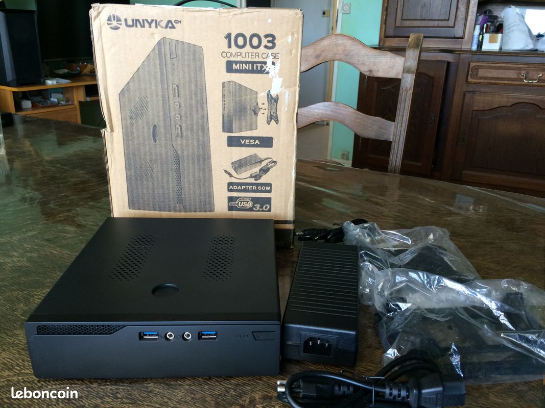 Msi B85i Mini Itx Mini Tour ITX MSI B85I Ordinateurs