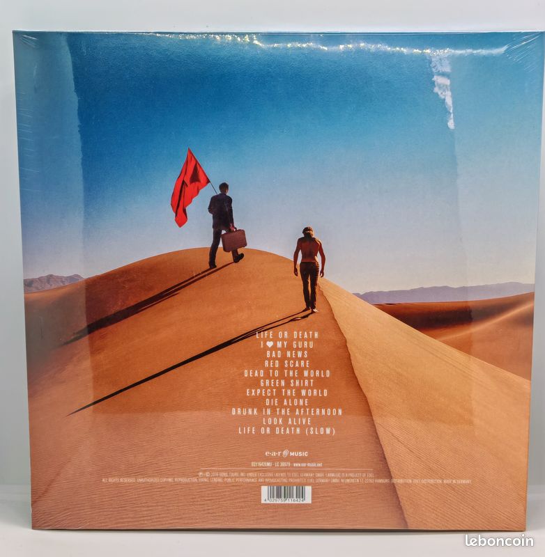 Vinyle: Helmet - Dead to the World (2016) (image 2)
