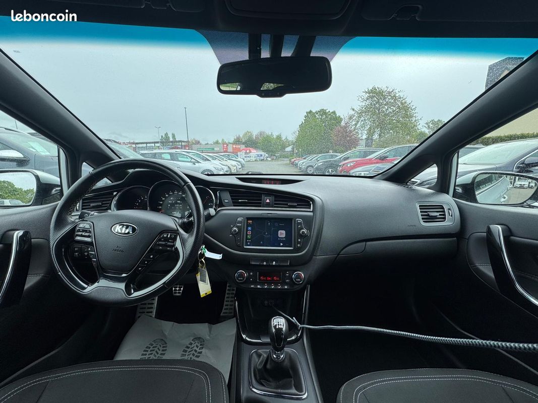 Kia ceed sw 1.6 crdi 136 ch isg gt line / garantie 12 mois / carplay / android auto / camera de recul (image 5)