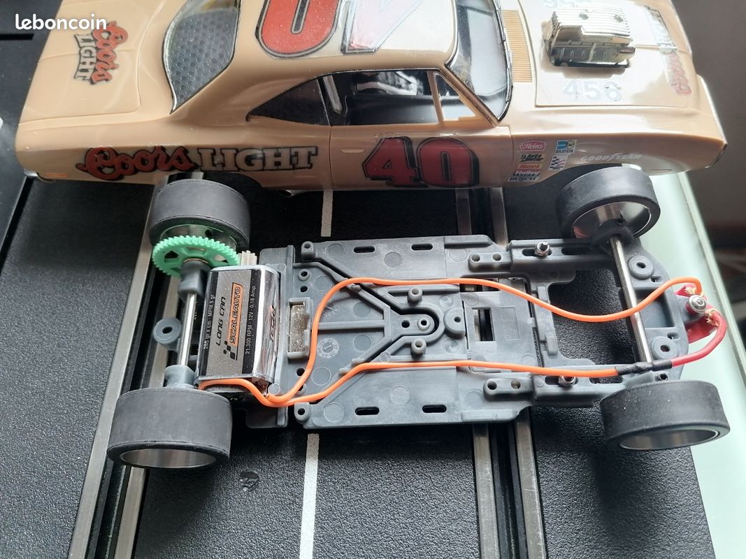 MPC/scaleauto unique Dodge Coronet slot Car 1/24 neuve (Scalextric, Carrera Évolution, BRM...) (image 15)