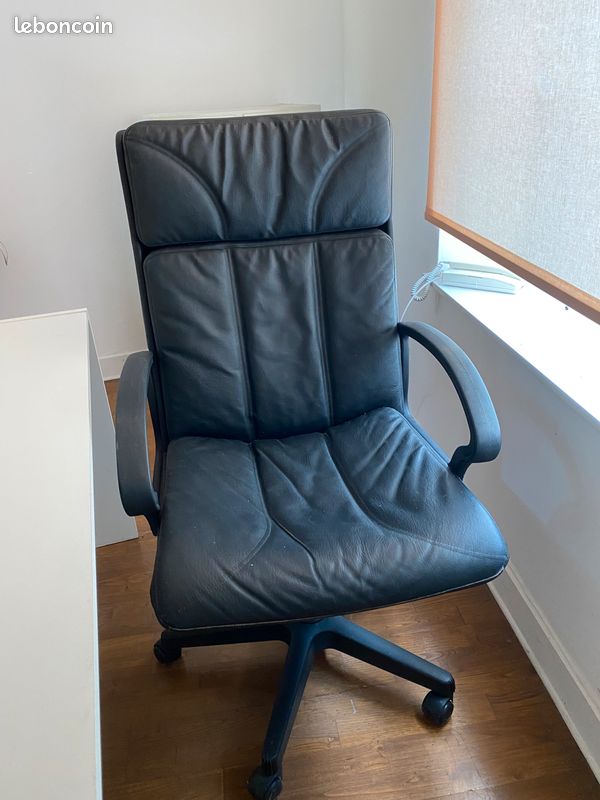Mobilier de bureau IKEA : Bureau + Fauteuil + Caisson (image 3)