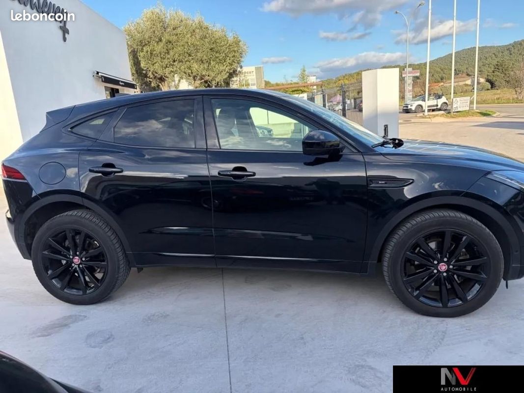 Jaguar E-pace 2.0 D180 180 R-DYNAMIC SE AWD BVA (image 4)
