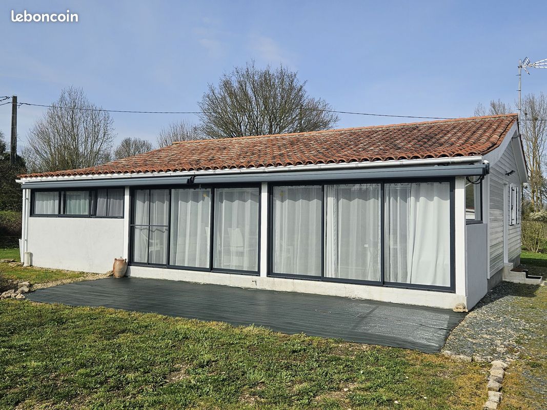 Maison 3 pièces 86 m² · à Lozay · 86 m² · 179 000 €