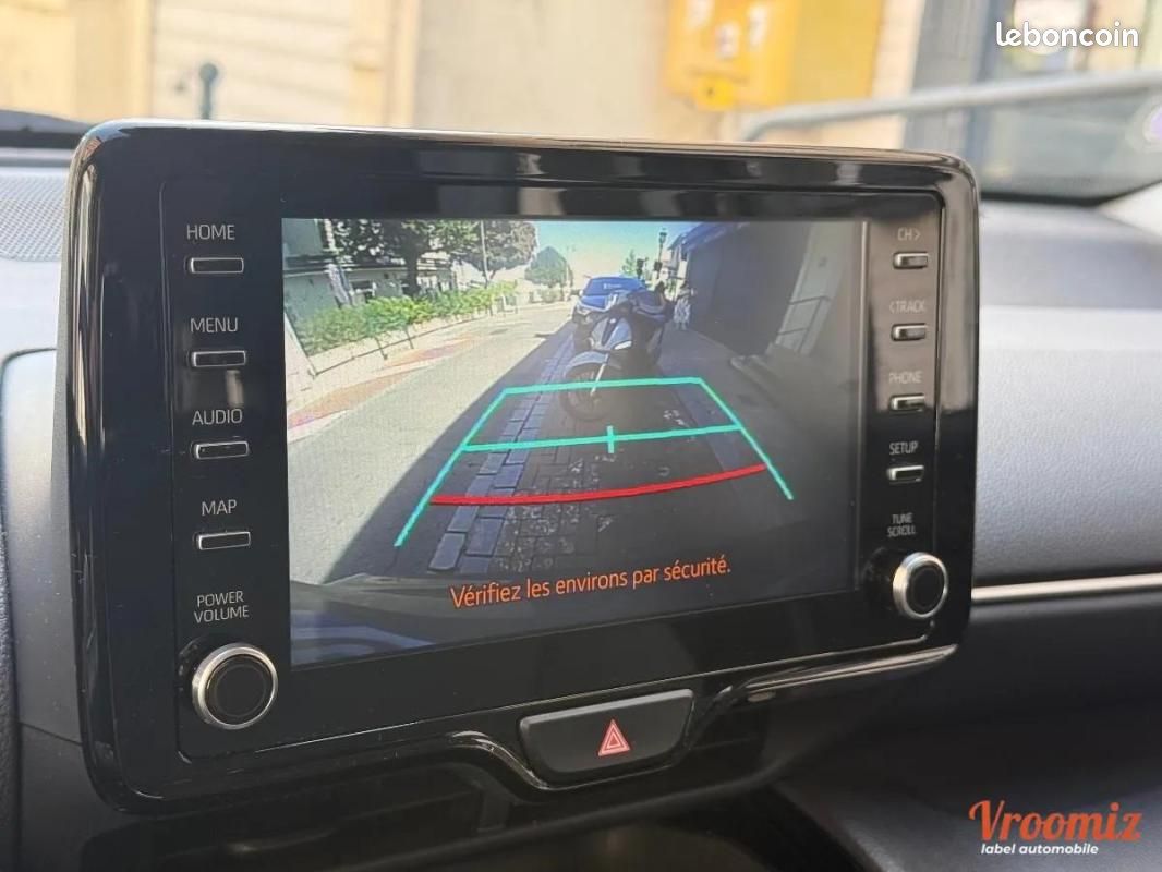 Toyota Yaris CROSS 1.5 114H 90 HYBRID FULL-HYBRID 0.8KWH DESIGN BVA (image 13)
