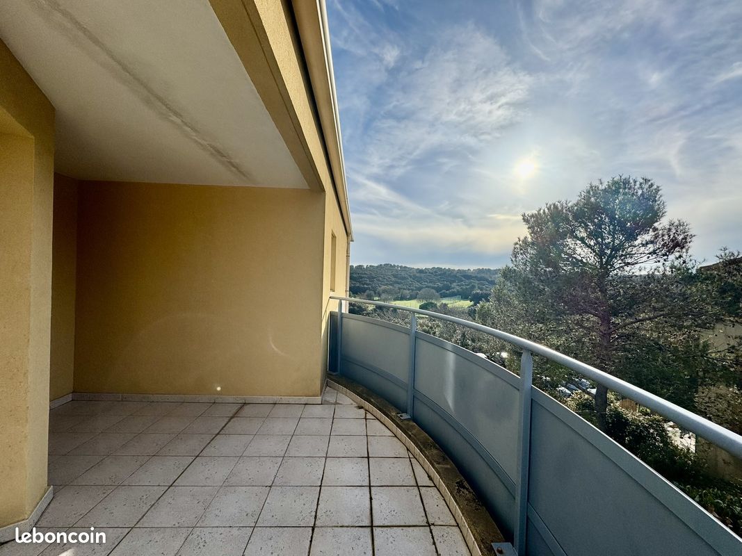 Appartement 2 pièces 45 m² · à Nîmes · 45 m² · 642 €