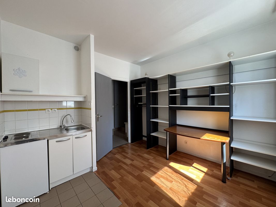 Appartement 1 pièce 17 m² · à Amiens · 17 m² · 450 €/mois
