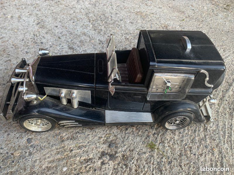 Voiture horloge décoration (image 1)