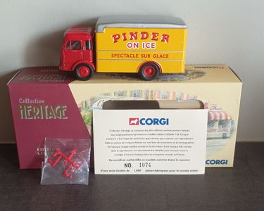 Corgi Heritage 1/50 Simca Cargo - Confiserie Cirque Pinder (occasion, Manque Rétros)