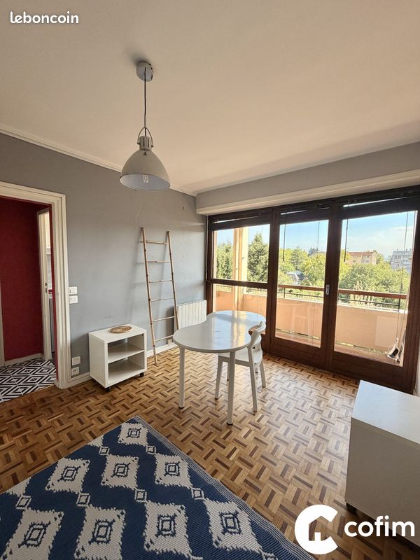 Appartement 1 pièce 25 m² · à Pau · 25 m² · 420 €/mois