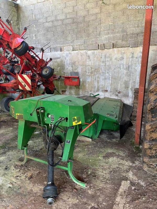 John Deere CC 328A (image 1)