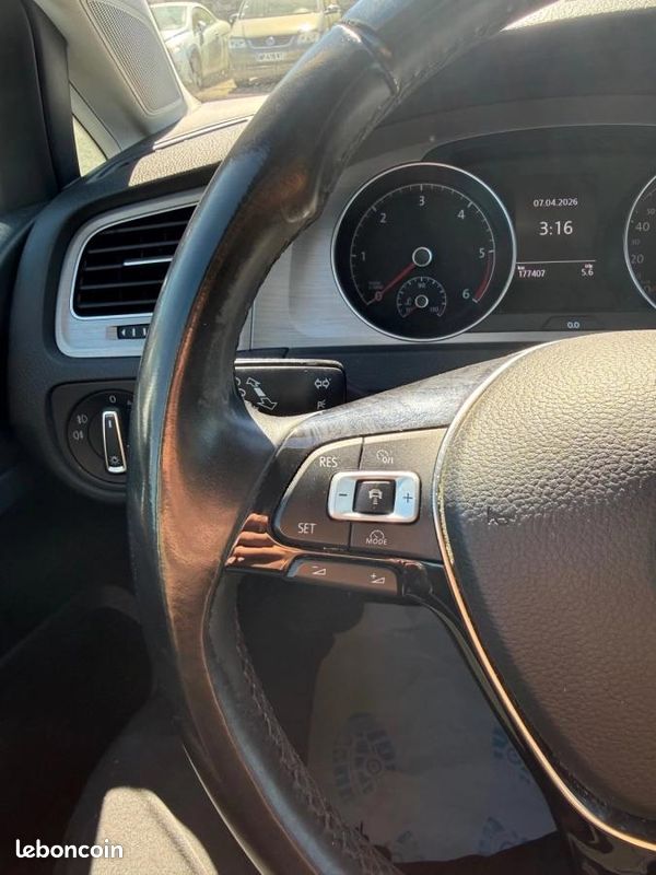 Volkswagen Golf BREAK 1.6 TDI 110 BLUEMOTION CONFORT LINE (image 13)