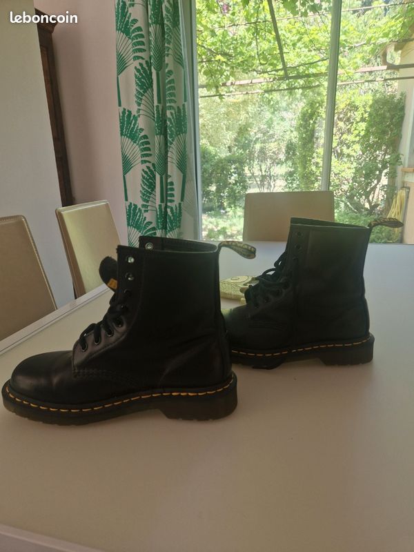 Doc Marten neuve taille 38 (image 3)
