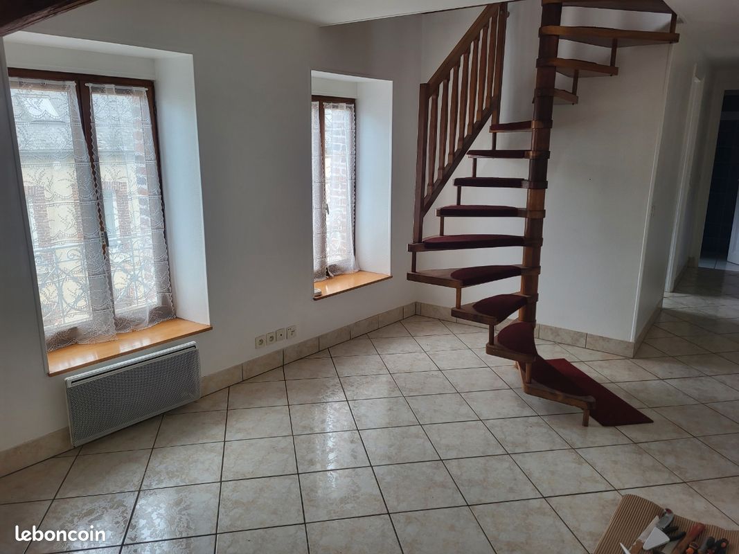 Appartement 2 pièces 31 m² · à Courtenay · 31 m² · 470 €/mois