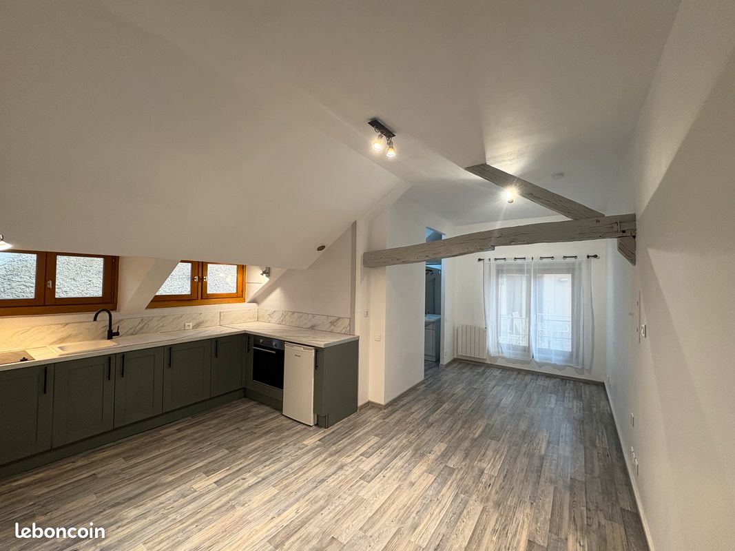 Appartement a louer troyes - 1 pièce(s) - 28 m2 - Surfyn