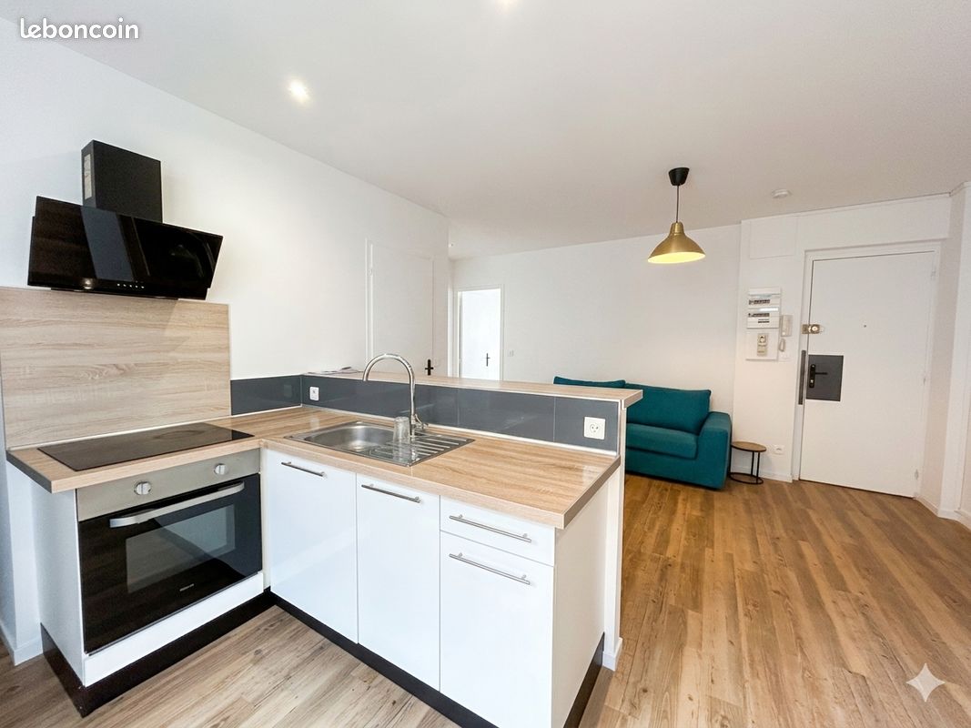 Appartement 1 pièce 27 m² · à Troyes · 27 m² · 450 €