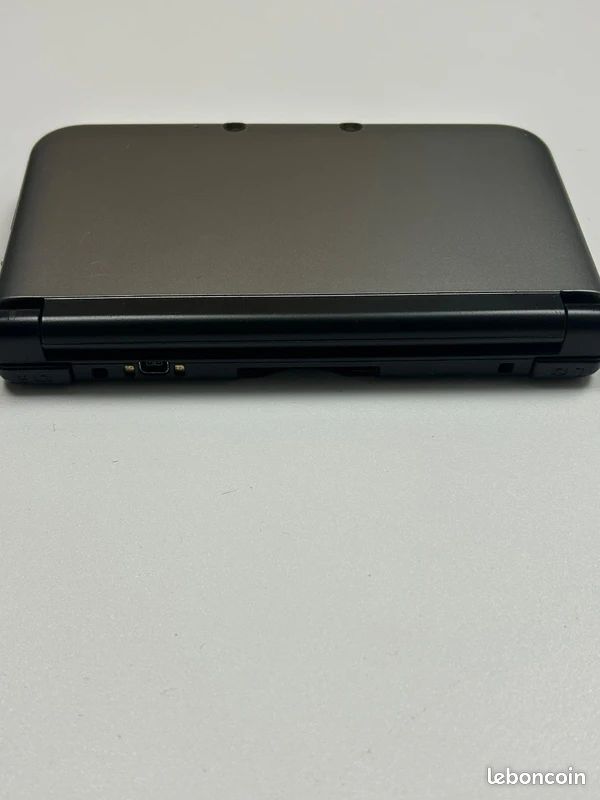 3DS XL + housse donkey kong + chargeur (image 11)
