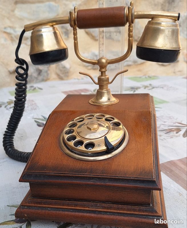 Téléphone Vintage Style Ancien – En Laiton – Neuf, Objet Décoratif