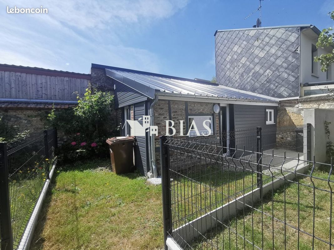 Maison 1 pièce 18 m² · à Louviers · 18,3 m² · 496 €/mois