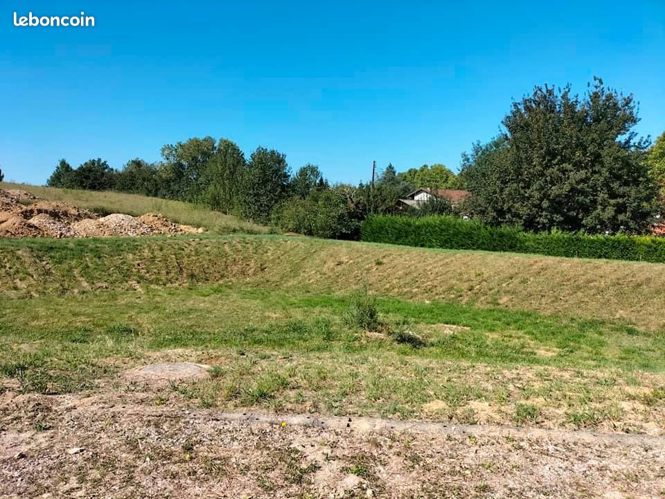Terrain 1876 m² · à Mauvezin · 77 000 €