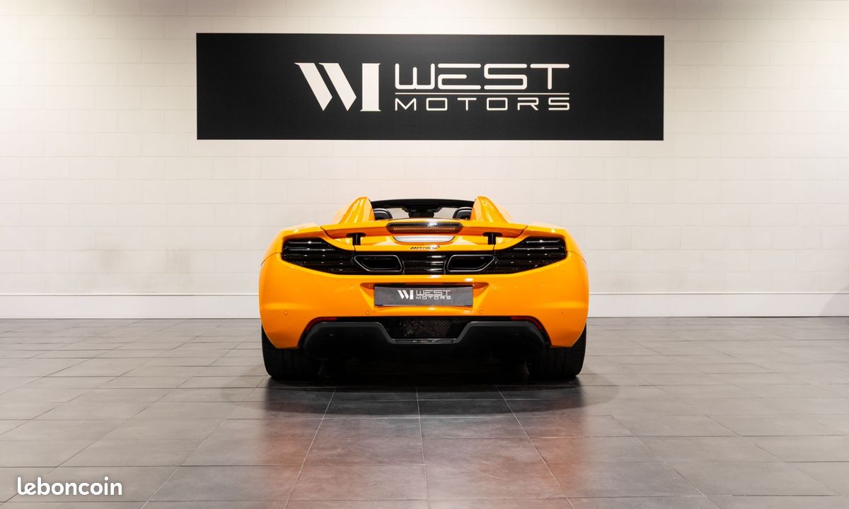 MCLAREN MP4-12C Spider V8 3.8 625 - FRANCAISE / Lift / Echapp. Sport / Carbone / Cuir étendu / Meridian / 1535EMOIS (image 6)