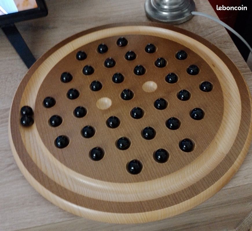 Jeu le solitaire (image 2)
