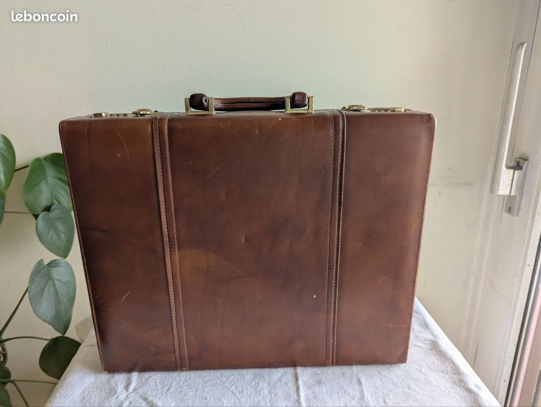 Malette à code en cuir - attache case (image 3)