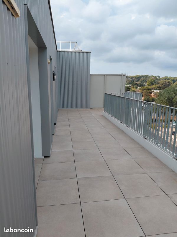 Appartement 2 pièces 46 m² · à Antibes · 46,1 m² · 884 €