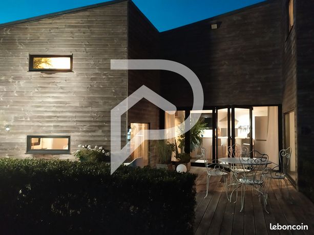 Propriété 6 pièces 118 m²