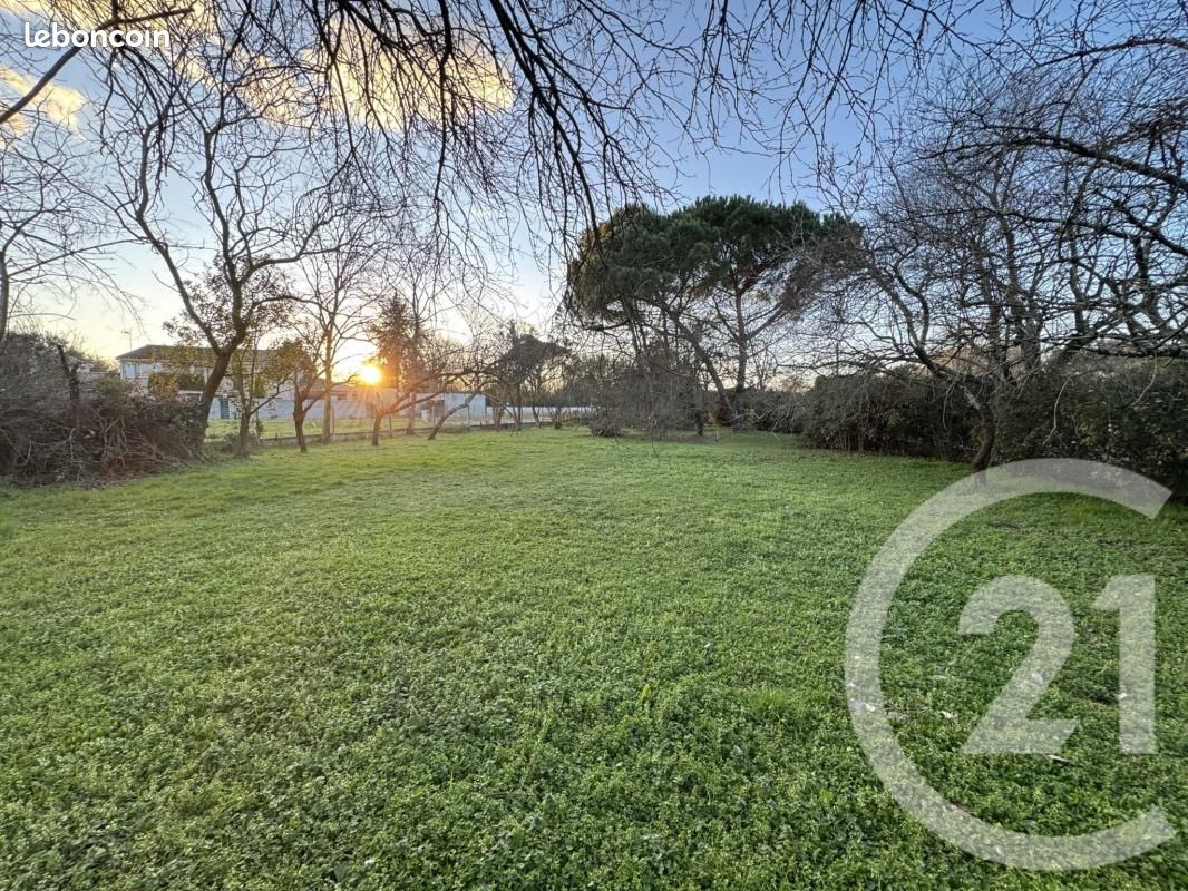 Terrain 764 m² · à Toulouse · 222 000 €