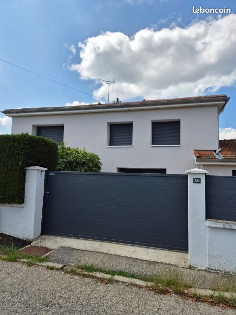 Maison 6 pièces 110 m² · à Roche-la-Molière · 110 m² · 260 000 €